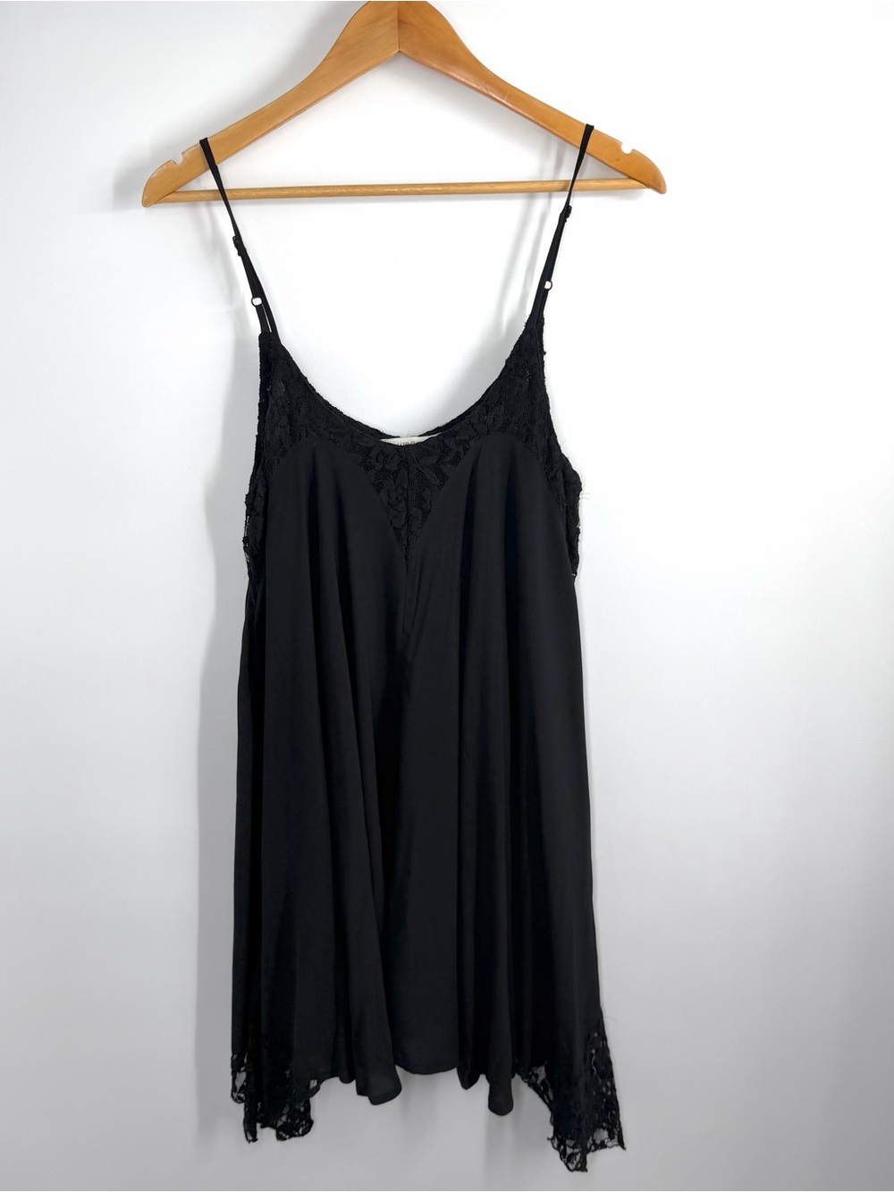 Umgee Black LBD Babydoll Asymmetrical Lace Slip Dress - Picture 3 of 13